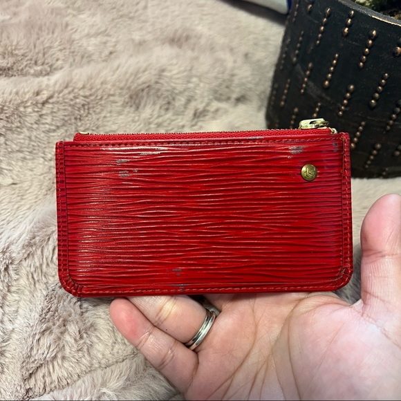 SOLD Louis Vuitton Key Cles Epi Red - Picture 6 of 9